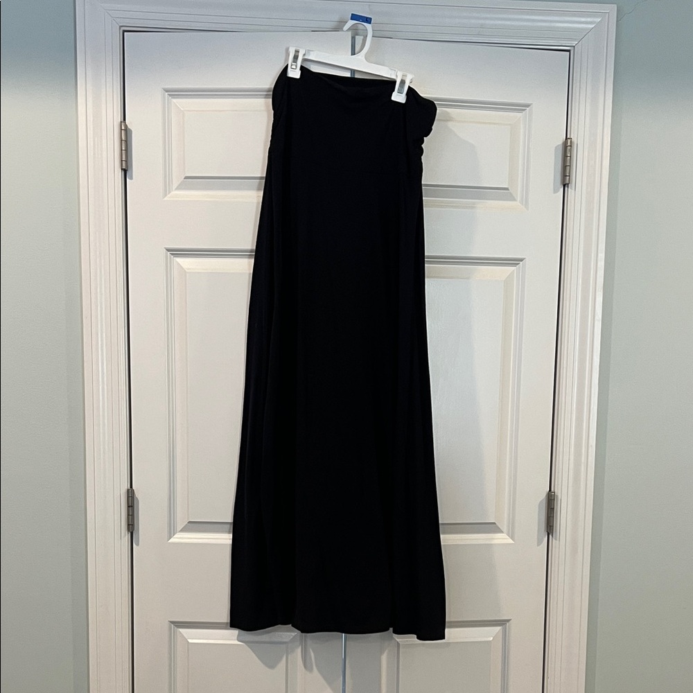 Elegant Black Maxi Skirt